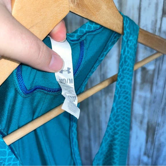 Under Armor Teal Printed Fitted Women’s Medium - Picture 5 of 5